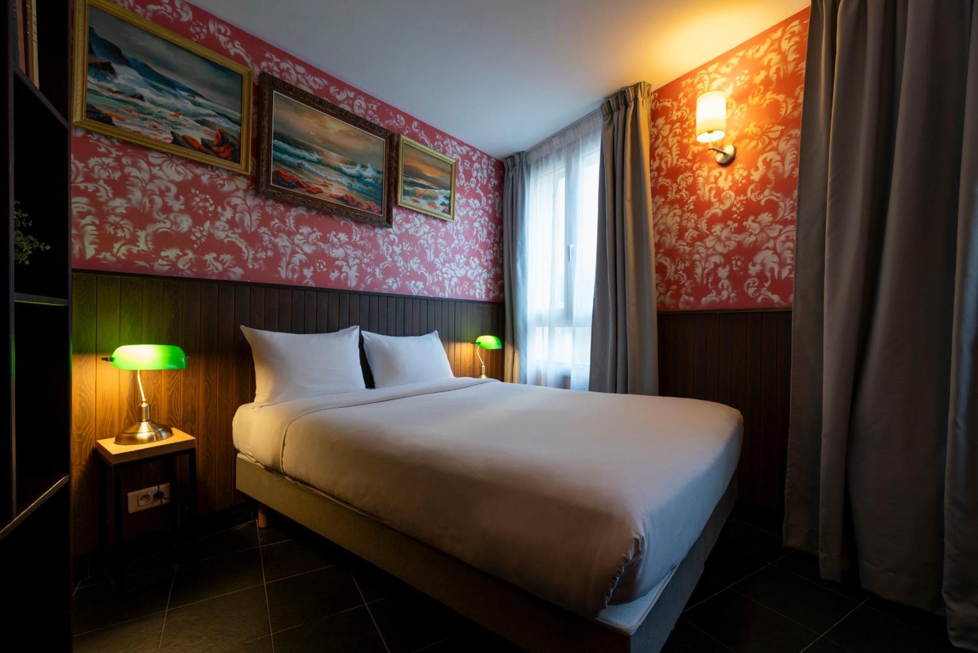 Walled Off Hotel Paris Exterior foto